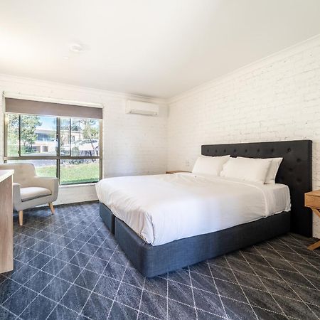 Lakeview Hotel Motel シェルハーバー エクステリア 写真