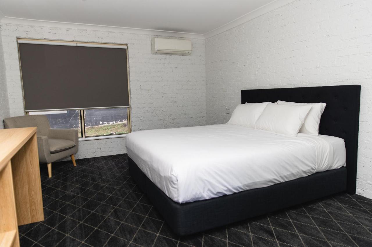Lakeview Hotel Motel シェルハーバー エクステリア 写真