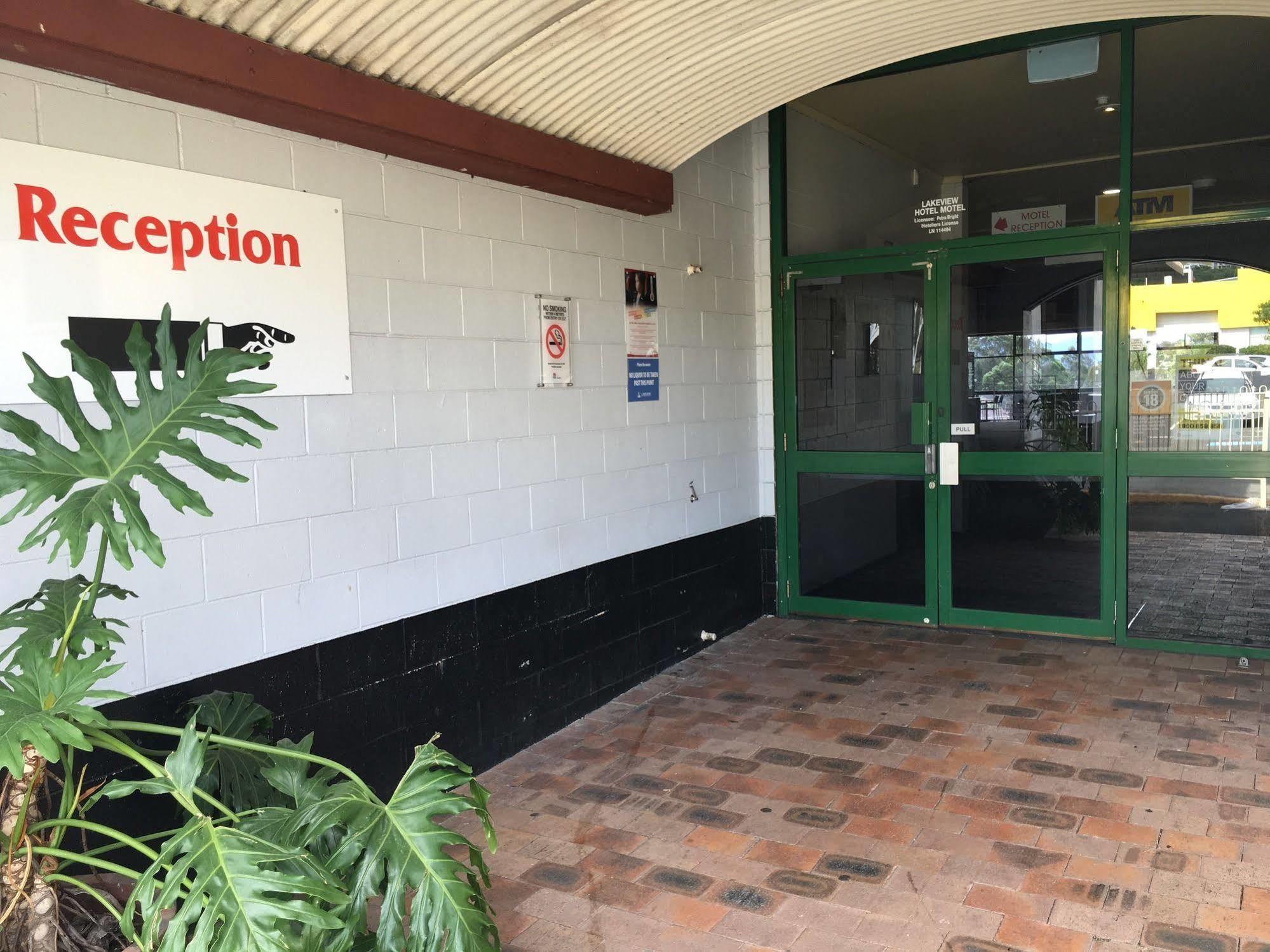 Lakeview Hotel Motel シェルハーバー エクステリア 写真