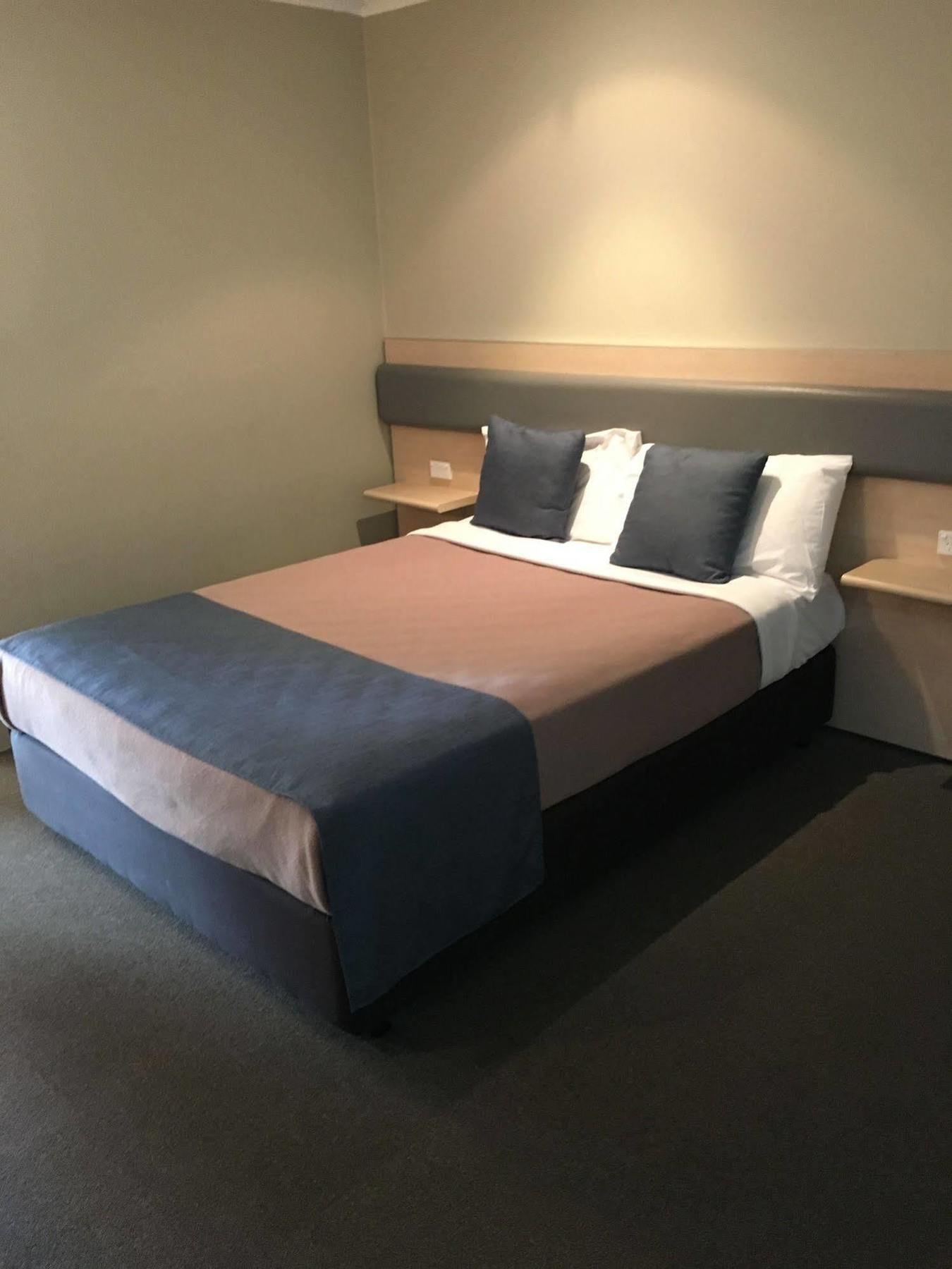 Lakeview Hotel Motel シェルハーバー エクステリア 写真