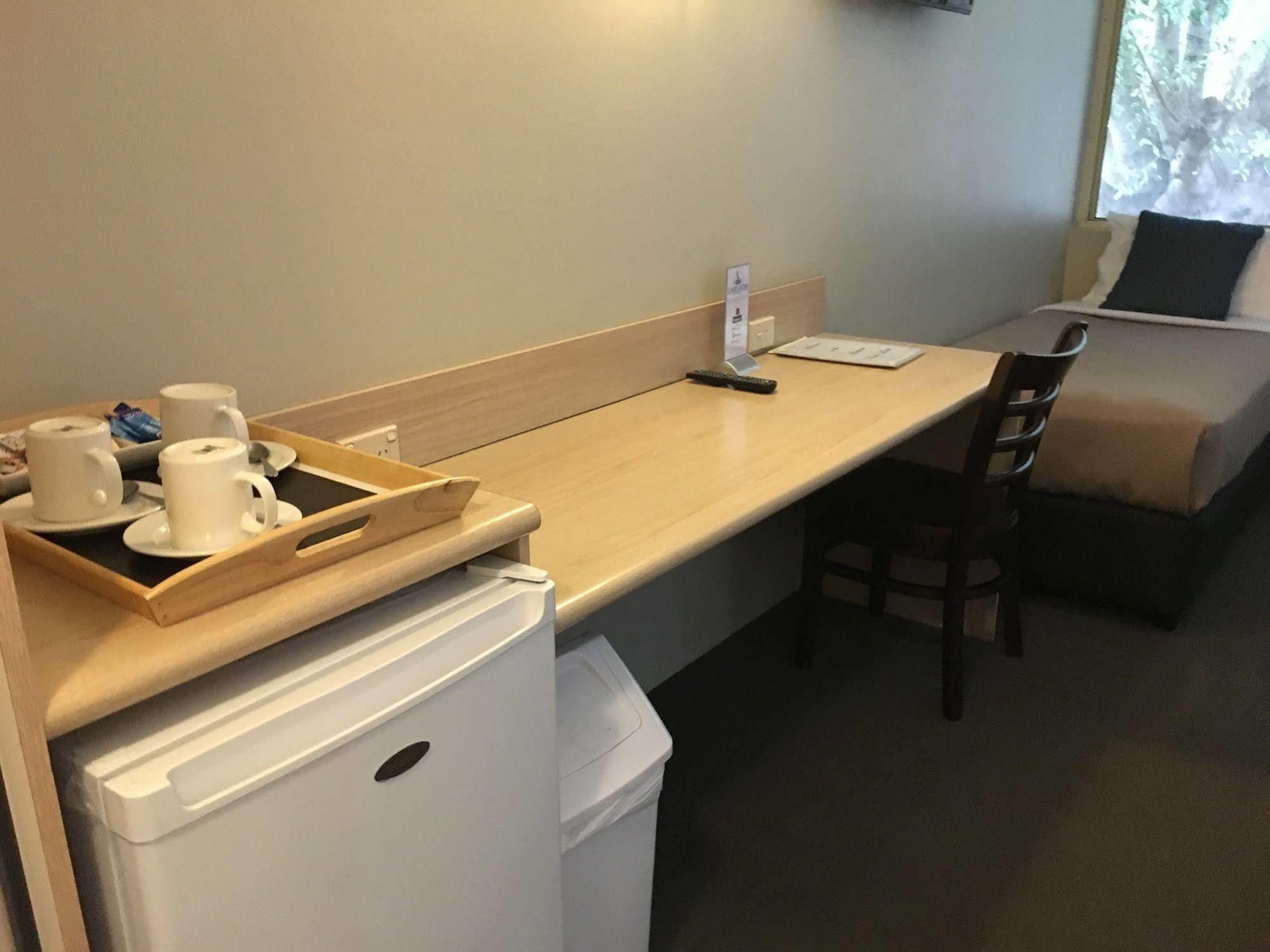 Lakeview Hotel Motel シェルハーバー エクステリア 写真